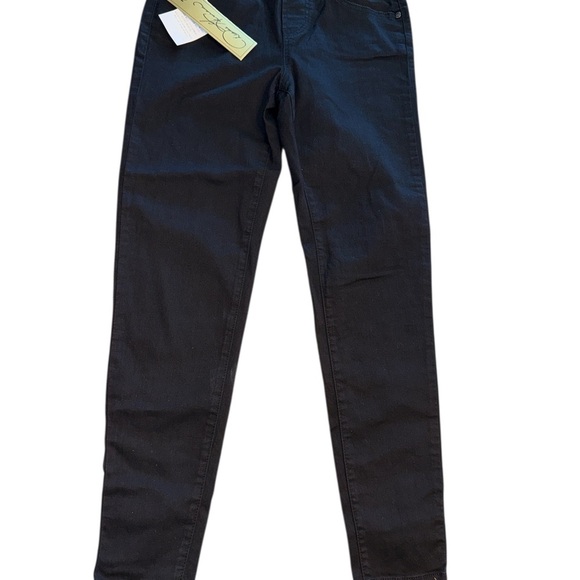 DG2 by Diane Gilman Black Straight Leg Jeans - Picture 2 of 5